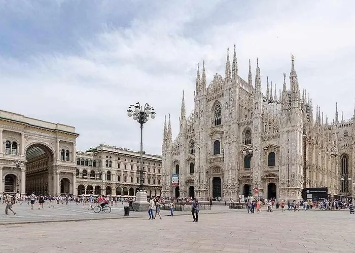 Brera Area Lovely Apt Close To Piazza Duomo
